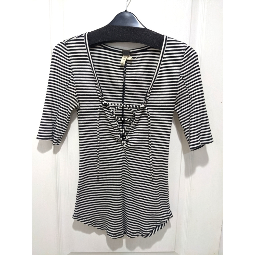 (Free People)We The Free | Striped Lace-Up Front Tee